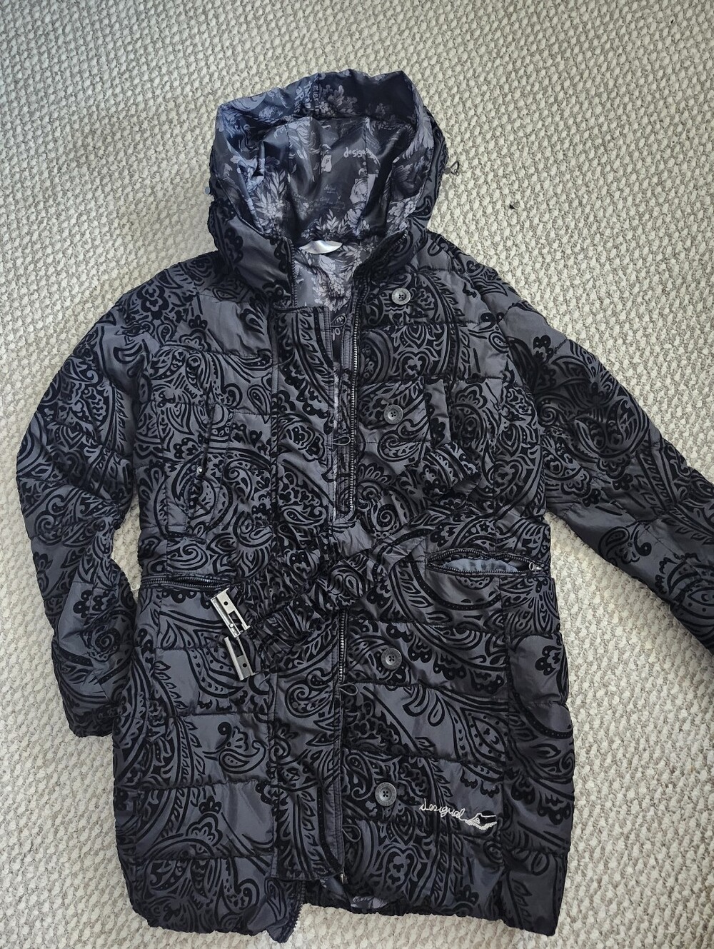 Women's Black and Gray Paisley-Print Puffer Coat with Hood